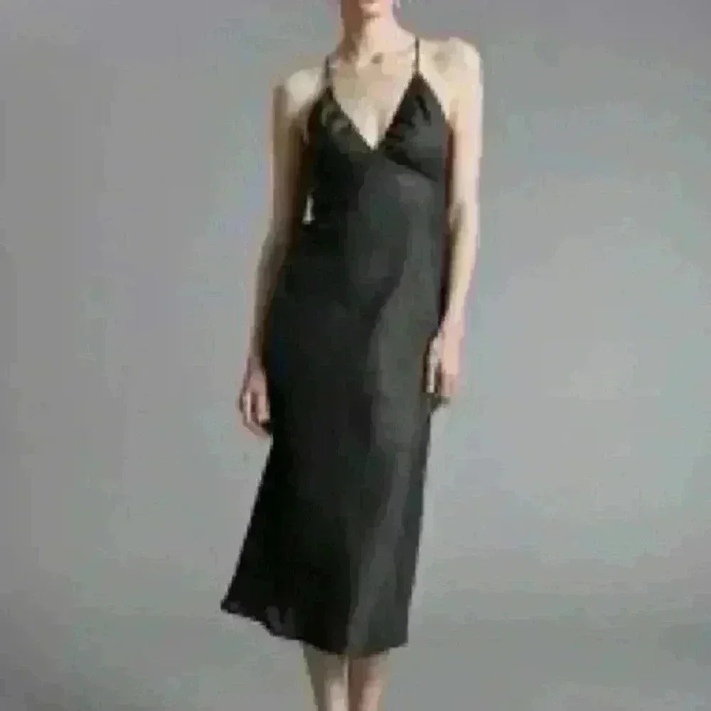 & Other Stories Open-Back 100% Linen Strappy Dress - Picture 3 of 12